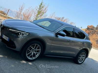 Alfa Romeo Stelvio null Grigio usata Palermo