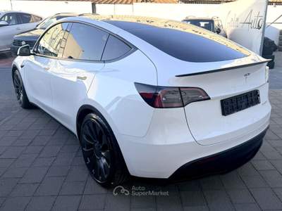 Tesla Model Y Dual Motor 533 CV AWD Bianco usata Roma
