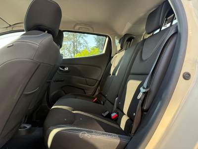 Renault Clio 5 porte Zen Beige usata Calestano