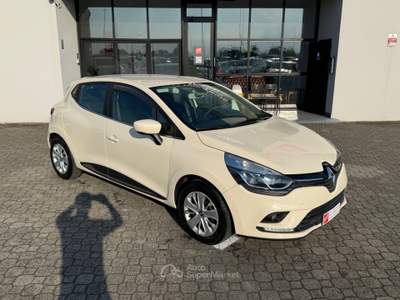 Renault Clio 5 porte Zen Beige usata Calestano