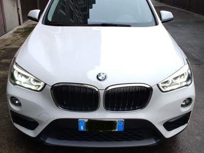 BMW X1 Con dash cam+tappeto bagagliaio protettivo+catene BMW usata Bussero