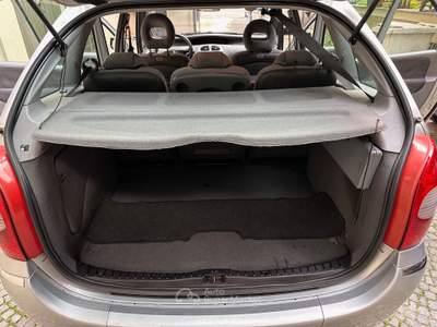 Citroen Xsara Picasso 1.6 HDi *Volante in Pelle Grigio usata Moncalieri