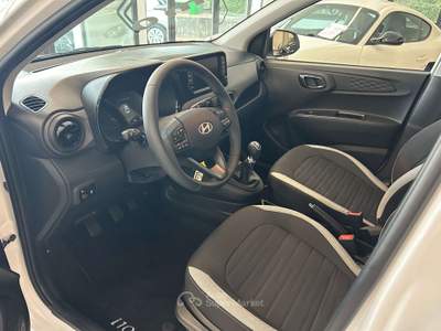 Hyundai i10 1.0 mpi Connectline 63cv KM0 Bianco usata Caravaggio