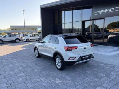 Volkswagen T-Roc 1.0 TSI RESTYLING ANCHE PER NEOPATENTATI Beige usata Russi