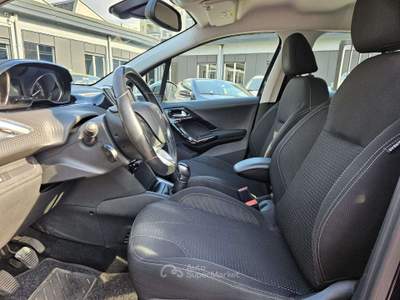 Peugeot 208 Allure BlueHDi 75cv Lilla usata Torino