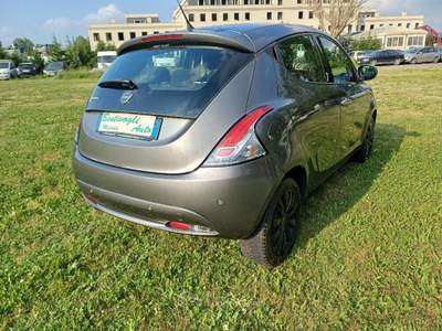 Lancia Ypsilon 1.200 5 Porte Gold Grigio usata Meldola