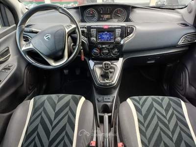 Lancia Ypsilon 1.200 5 Porte Gold Grigio usata Meldola
