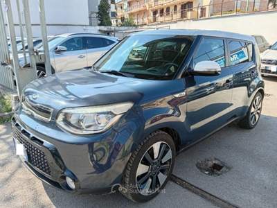 Kia Soul Motore nuovo con Fattura Blu/Azzurro usata Afragola