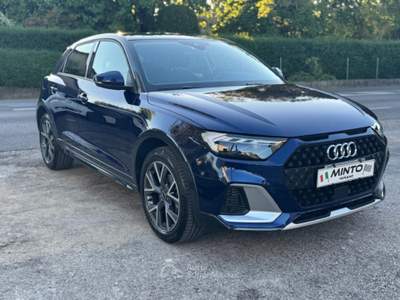 Audi A1 allstreet 30 TFSI S tronic Blu/Azzurro usata Mirano