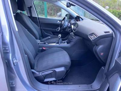 Peugeot 308 BlueHDi 120 S&S SW Active Grigio usata Teano