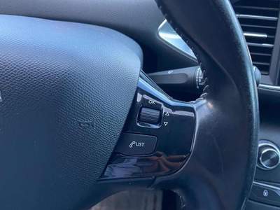 Peugeot 308 BlueHDi 120 S&S SW Active Grigio usata Teano