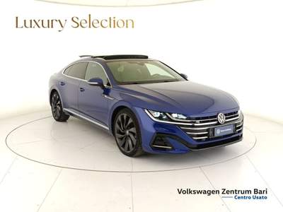 Volkswagen Arteon LIM. R-LINE 2.0 TDI 150 CV DSG Blu/Azzurro usata Bari