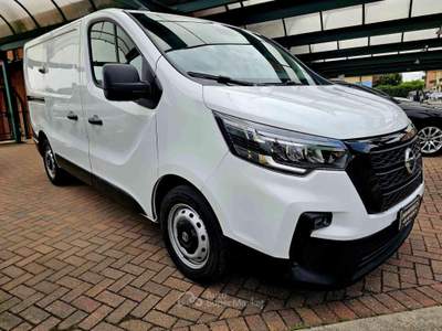 Nissan Primastar 27 2.0 dCi 110CV PC-TN Furgone Acenta Bianco usata Bisuschio