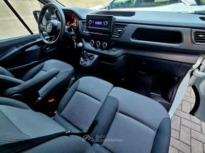 Nissan Primastar 27 2.0 dCi 110CV PC-TN Furgone Acenta Bianco usata Bisuschio
