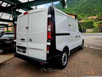 Nissan Primastar 27 2.0 dCi 110CV PC-TN Furgone Acenta Bianco usata Bisuschio