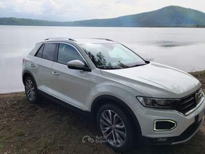 Volkswagen T-Roc Unico proprietario, tagliandi ufficiali. usata RONCIGLIONE