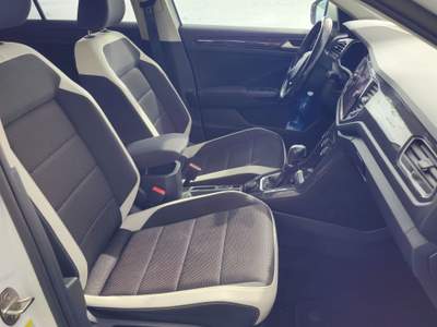 Volkswagen T-Roc Unico proprietario, tagliandi ufficiali. usata RONCIGLIONE