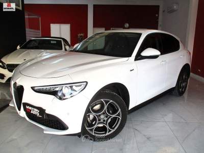 Alfa Romeo Stelvio 2.2 T.diesel 190CV AT8 Q4 Sprint Bianco usata Vittoria