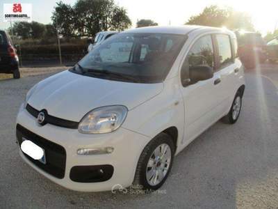 Fiat Panda  1.3 MJT 80 CV S&S Easy Bianco usata Vittoria