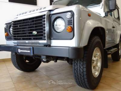 Land Rover Defender 90 TD4 SE 95000 KM Grigio usata Rho