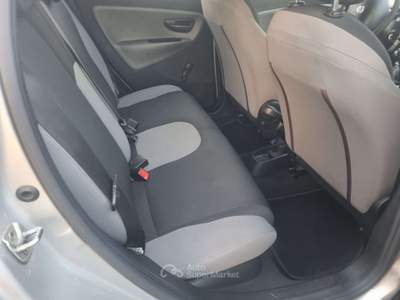 Lancia Ypsilon Ypsilon III 2011 1.2 8v Silver s/c.traz.,esp s Argento usata TREVIGLIO