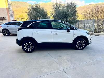 Opel Crossland 12V 130 CV aut. Start&Stop Elegance Bianco usata Miranda