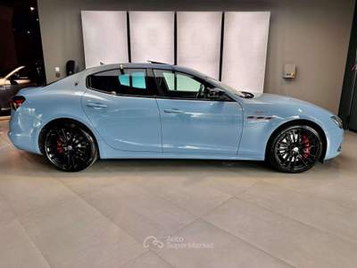 Maserati Ghibli 3.8 V8 Trofeo 580cv , Blu Denim , Tetto apribile Blu/Azzurro usata Venaria Reale