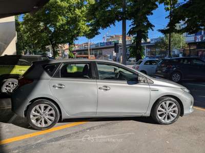 Toyota Auris 1.8 Hybrid Active Eco Bronzo usata Parma