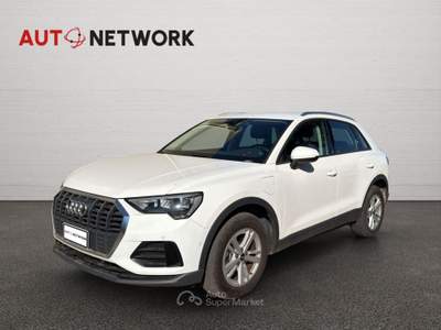 Audi Q3 45 TFSI e S tronic Business Bianco usata Imola
