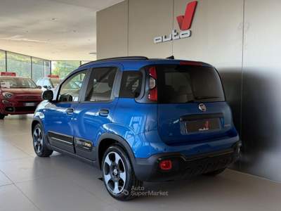 Fiat Panda 1.0 FireFly S&S Hybrid Pandina Cross Blu/Azzurro usata Preganziol