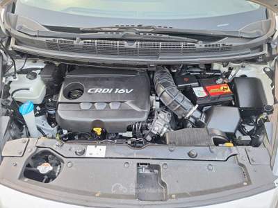 Kia Carens KIA CARENS 1.7 CRDI Grigio usata Mirabella Eclano