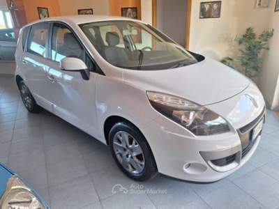 Renault Scénic RENAULT XMOD 1.5 DCI 110 CV Bianco usata Mirabella Eclano