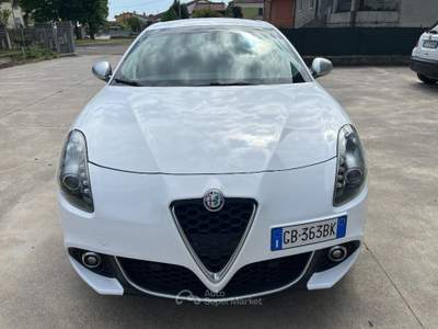Alfa Romeo Giulietta 1.4 Turbo 120 CV Super GAS/GPL Bianco usata Nogarole Rocca
