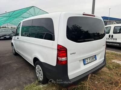 Mercedes-Benz Vito 116 CDI 163cv LONG 6 POSTI MIXTO BUSINESS FZ358RM Bianco usata Basiliano