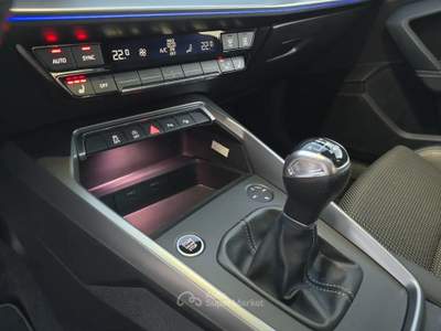 Audi A3 Audi A3 Sportback 35 TDI S-LINE Bianco usata Venezia