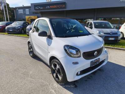 Smart ForTwo 70 1.0 Prime Bianco usata Milazzo