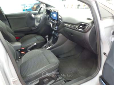 Ford Puma vettura pari al nuovo . Grigio usata Dormelletto
