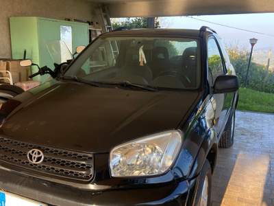 Toyota RAV4 pochissimi km, unico proprietario appena revisionata Nero usata rimini