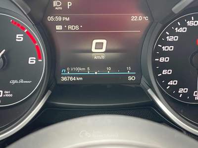 Alfa Romeo Stelvio 2.2 TDs 190CV AT8 Q4 Super Bus Senza Finanziamento Nero usata Fiumicino