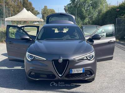 Alfa Romeo Stelvio 2.2 TDs 190 CV AT8 Q4 Super Bus No Finanziamento Grigio usata Fiumicino
