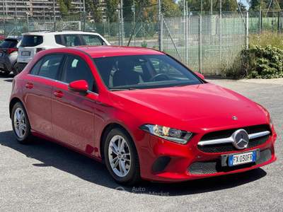 Mercedes-Benz Classe A Automatic Business Extra 1.5 Benzina Euro6 Rosso usata Fiumicino
