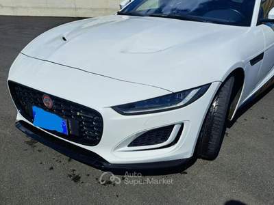 Jaguar F-Type 2.0 aut. Coupé R-Dynamic Black Bianco usata Torino