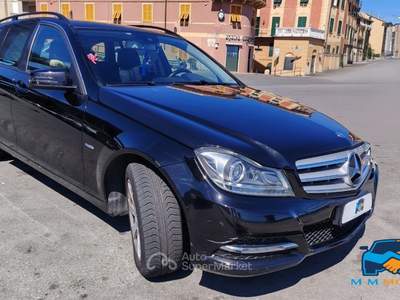 Mercedes-Benz Classe C CDI Elegance Station Wagon Nero usata Genova