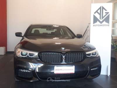 BMW Serie 5 520d d 190CV aut. Msport Grigio usata Cursi