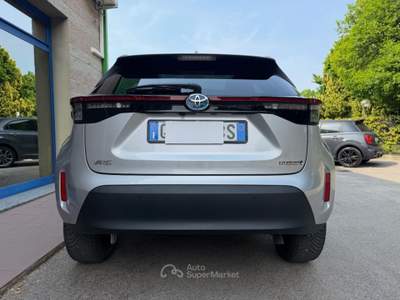 Toyota Yaris Cross 1.5 116CV HYBRID E-CVT LOUNGE UNIPROPRIETARIO Argento usata Venezia