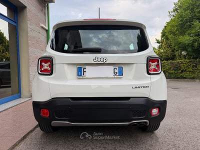 Jeep Renegade 1.6 MJT 120CV LIMITED FWD EURO 6B NAVIGATORE Bianco usata Venezia