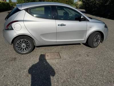 Lancia Ypsilon lancia ypsilon 1300 mjt diesel Argento usata Cremona