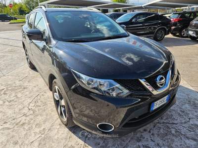 Nissan Qashqai 1.6 dCi 4WD Tekna Nero usata Rossano Veneto