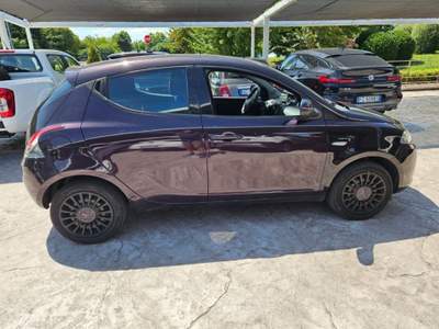 Lancia Ypsilon 1.2 69 CV 5 porte GPL Ecochic Elefantino Lilla usata Rossano Veneto