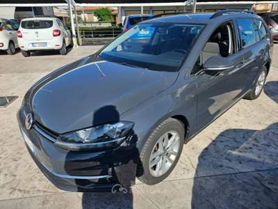 Volkswagen Golf 1.6 TDI 115 CV Executive BlueMotion Technology Grigio usata Rossano Veneto